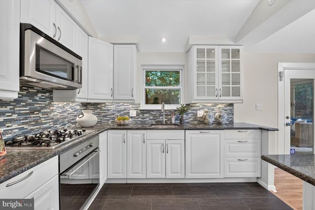 5313 WEYMOUTH DR, Springfield, VA 22151