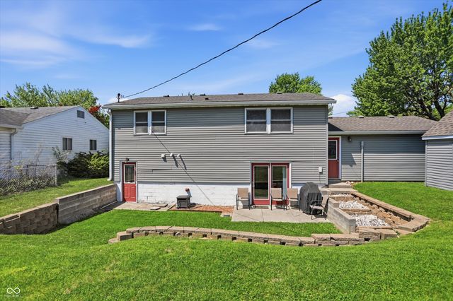 113 King Arthur Drive, Franklin, IN 46131