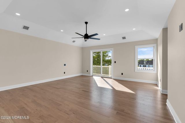 28 Commodore Drive, Brick, NJ 08723