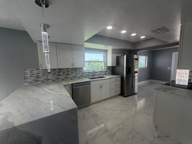 607 IXORA AVENUE, Ellenton, FL 34222