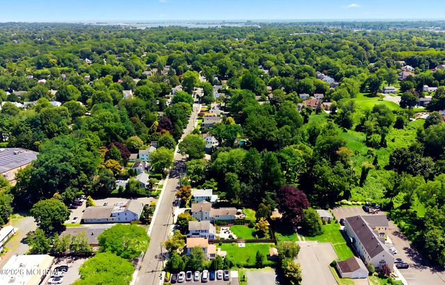 16 White Street, Shrewsbury Boro, NJ 07702
