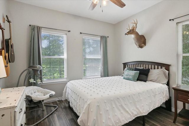 8278 Earsel Lane, Orange, TX 77632