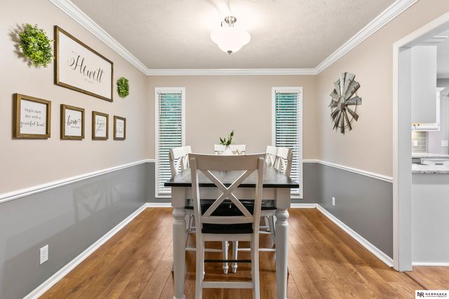 2001 Liberty Lane, Papillion, NE 68133