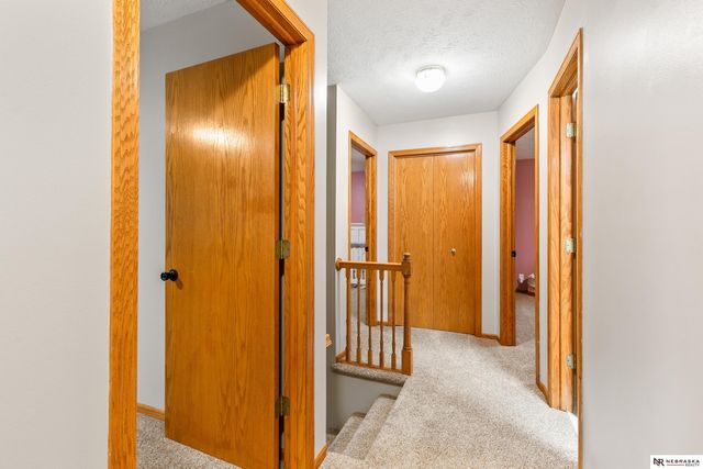 2001 Liberty Lane, Papillion, NE 68133