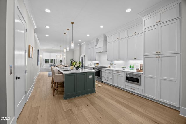 811 Maple Berry Lane 102, Raleigh, NC 27607