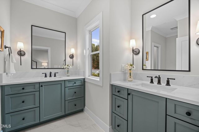 811 Maple Berry Lane 102, Raleigh, NC 27607