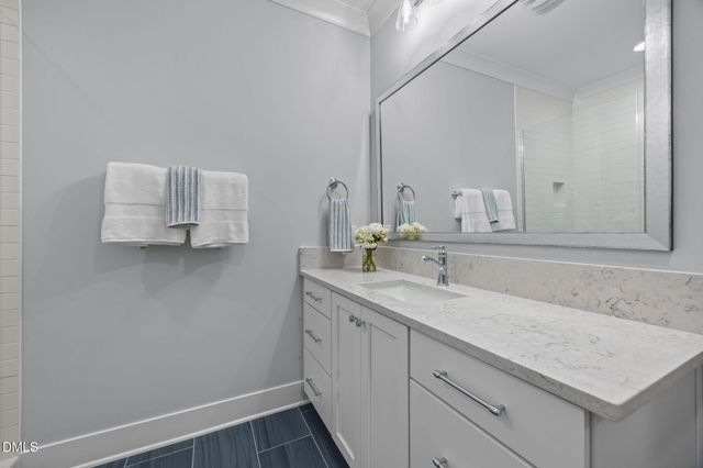 811 Maple Berry Lane 102, Raleigh, NC 27607