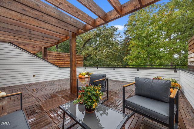 811 Maple Berry Lane 102, Raleigh, NC 27607