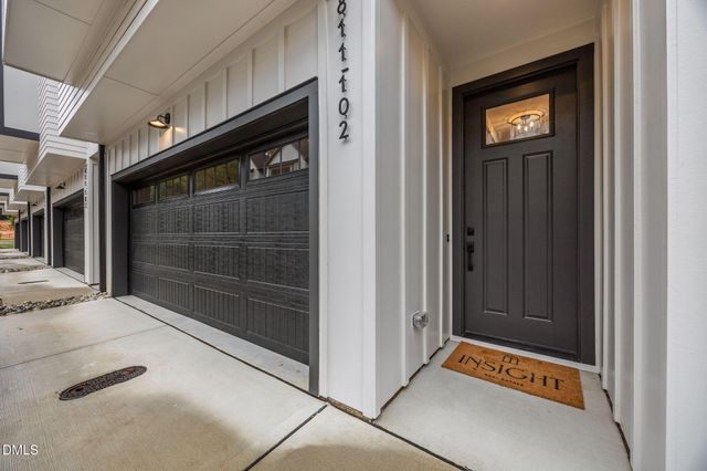 811 Maple Berry Lane 102, Raleigh, NC 27607