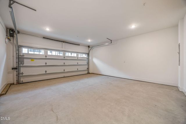 811 Maple Berry Lane 102, Raleigh, NC 27607
