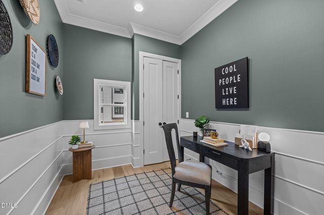 811 Maple Berry Lane 102, Raleigh, NC 27607