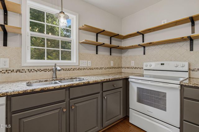 1317 E Academy Street, Fuquay Varina, NC 27526