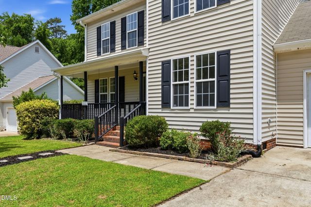 1317 E Academy Street, Fuquay Varina, NC 27526