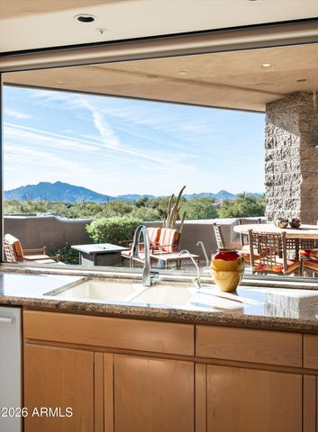 9760 E SKYLINE Court, Scottsdale, AZ 85262