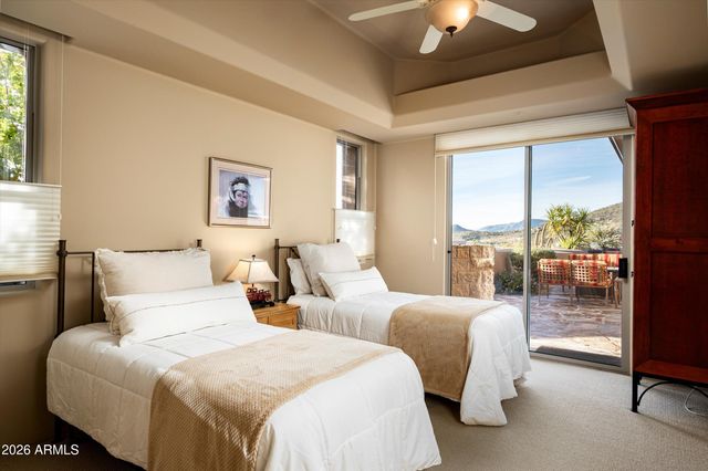 9760 E SKYLINE Court, Scottsdale, AZ 85262