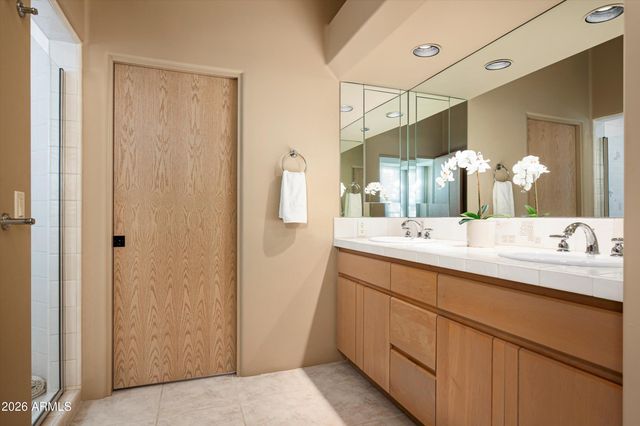 9760 E SKYLINE Court, Scottsdale, AZ 85262