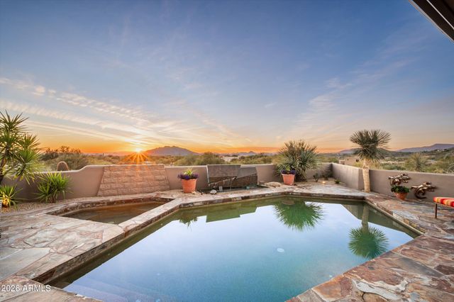 9760 E SKYLINE Court, Scottsdale, AZ 85262