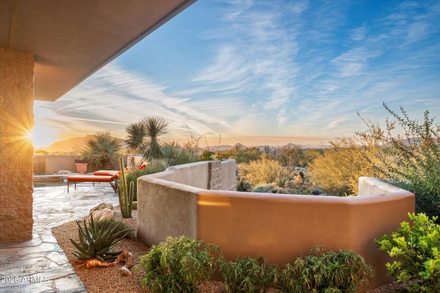 9760 E SKYLINE Court, Scottsdale, AZ 85262