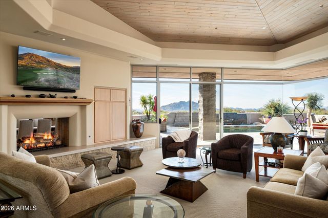 9760 E SKYLINE Court, Scottsdale, AZ 85262