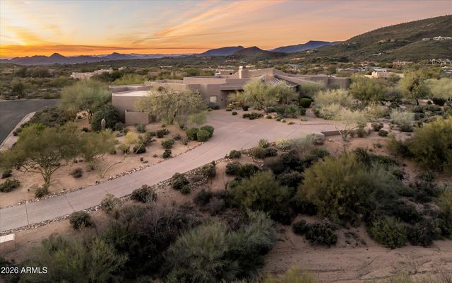 9760 E SKYLINE Court, Scottsdale, AZ 85262