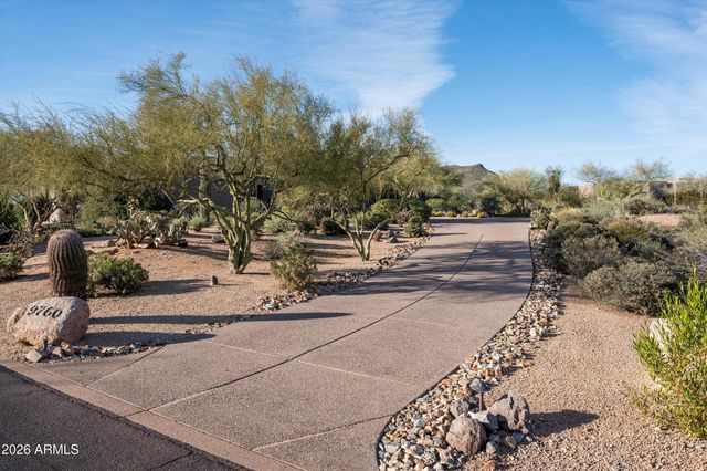 9760 E SKYLINE Court, Scottsdale, AZ 85262