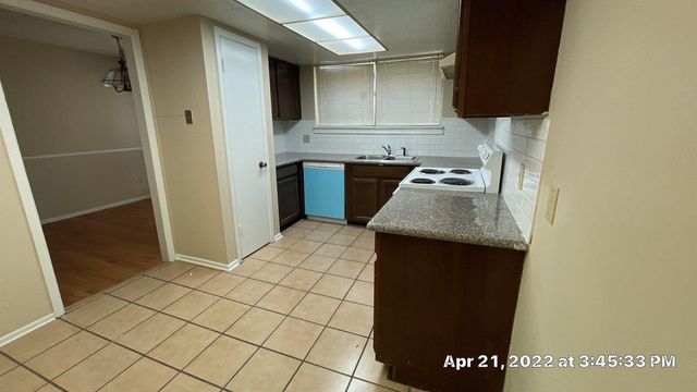 2502 Quiver, Houston, TX 77067