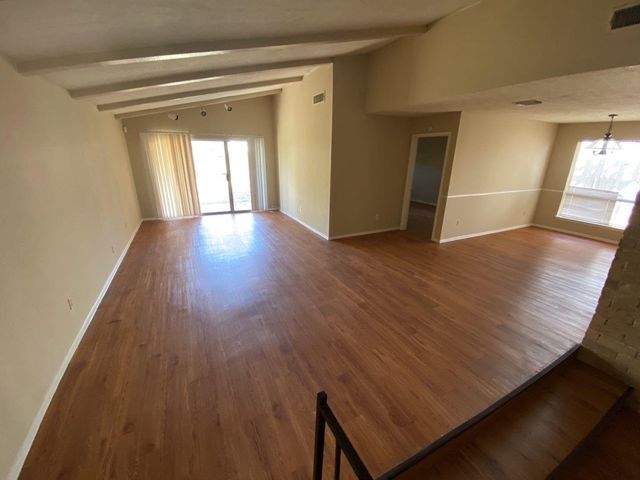 2502 Quiver, Houston, TX 77067