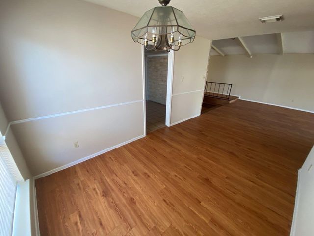 2502 Quiver, Houston, TX 77067