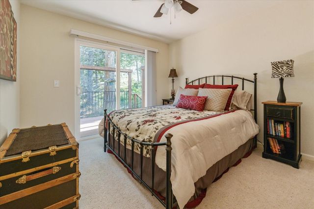 1412 Sandalwood Dr, Murphys, CA 95247