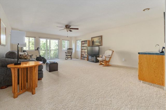 1412 Sandalwood Dr, Murphys, CA 95247