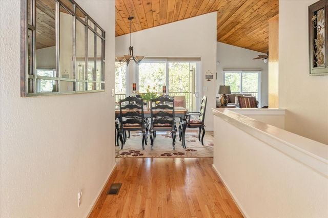 1412 Sandalwood Dr, Murphys, CA 95247