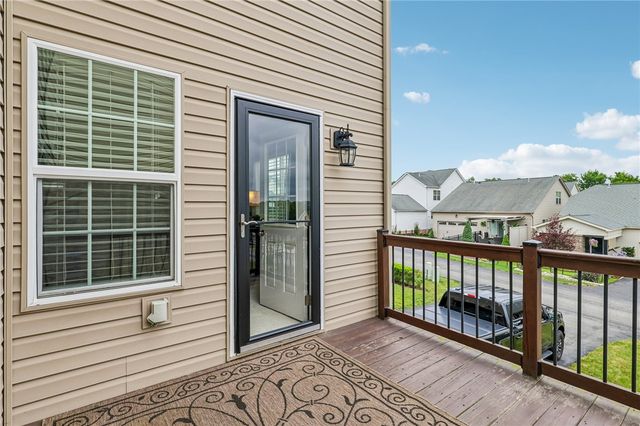 360 Wealdstone Rd, Cranberry Twp, PA 16066
