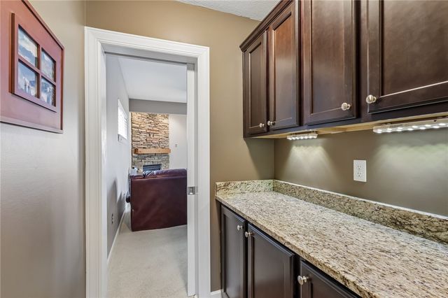 360 Wealdstone Rd, Cranberry Twp, PA 16066