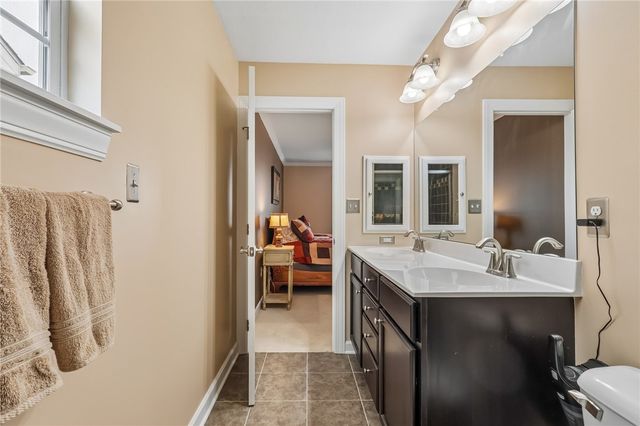 360 Wealdstone Rd, Cranberry Twp, PA 16066