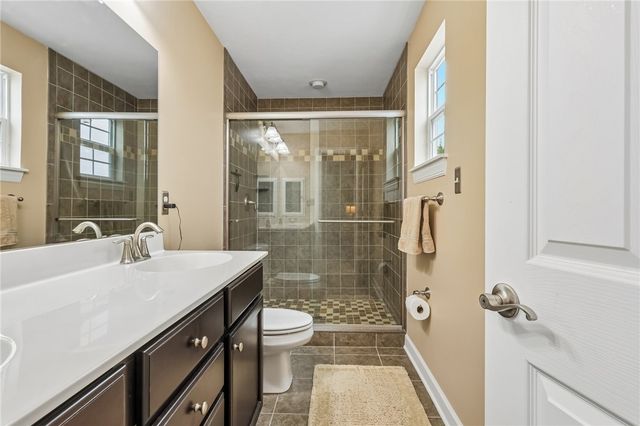 360 Wealdstone Rd, Cranberry Twp, PA 16066