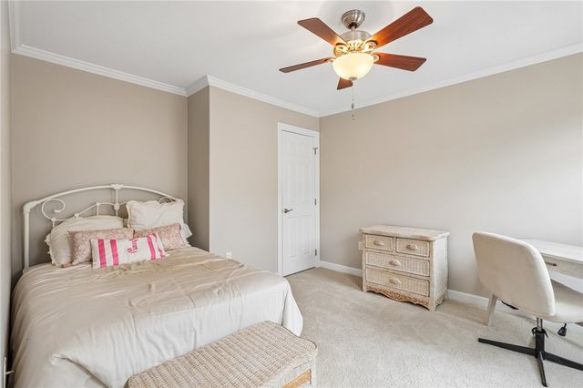 360 Wealdstone Rd, Cranberry Twp, PA 16066