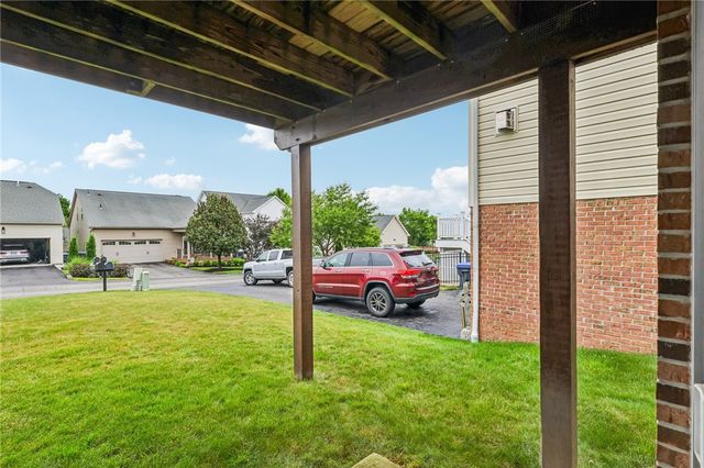 360 Wealdstone Rd, Cranberry Twp, PA 16066