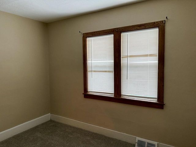 1310 Monroe AVENUE, South Milwaukee, WI 53172