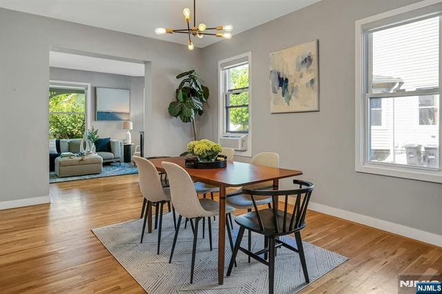 18 Gardiner Place, Montclair, NJ 07042