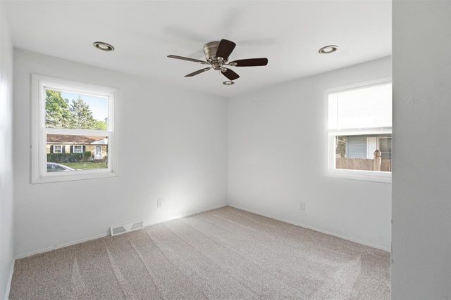 132 BLITHE STREET, Green Bay, WI 54303