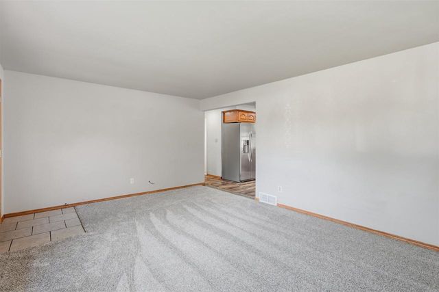 132 BLITHE STREET, Green Bay, WI 54303