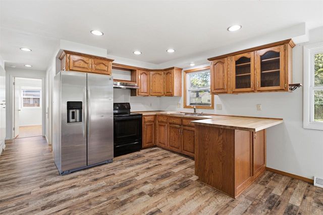 132 BLITHE STREET, Green Bay, WI 54303