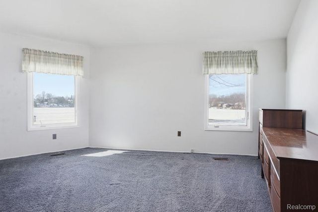 9136 Shinanguag Drive, Goodrich, MI 48438