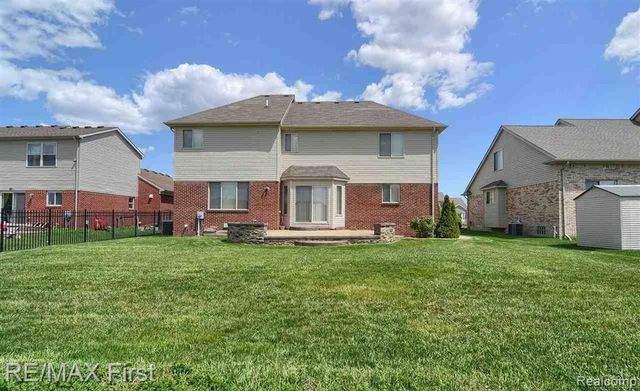 33201 Glengary Court, Sterling Heights, MI 48310