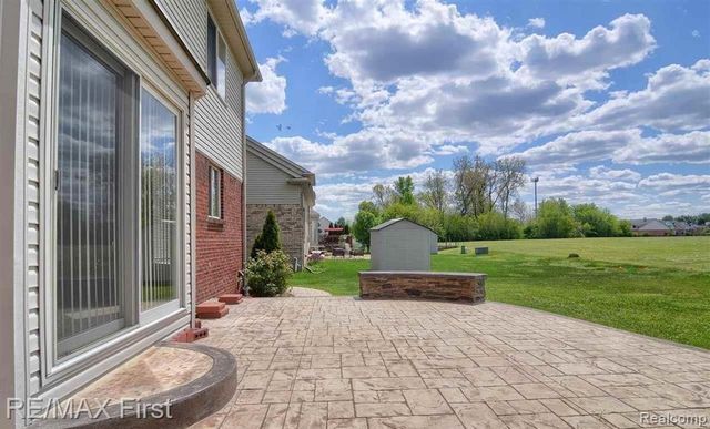 33201 Glengary Court, Sterling Heights, MI 48310
