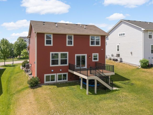 19250 Indora Trail, Lakeville, MN 55044