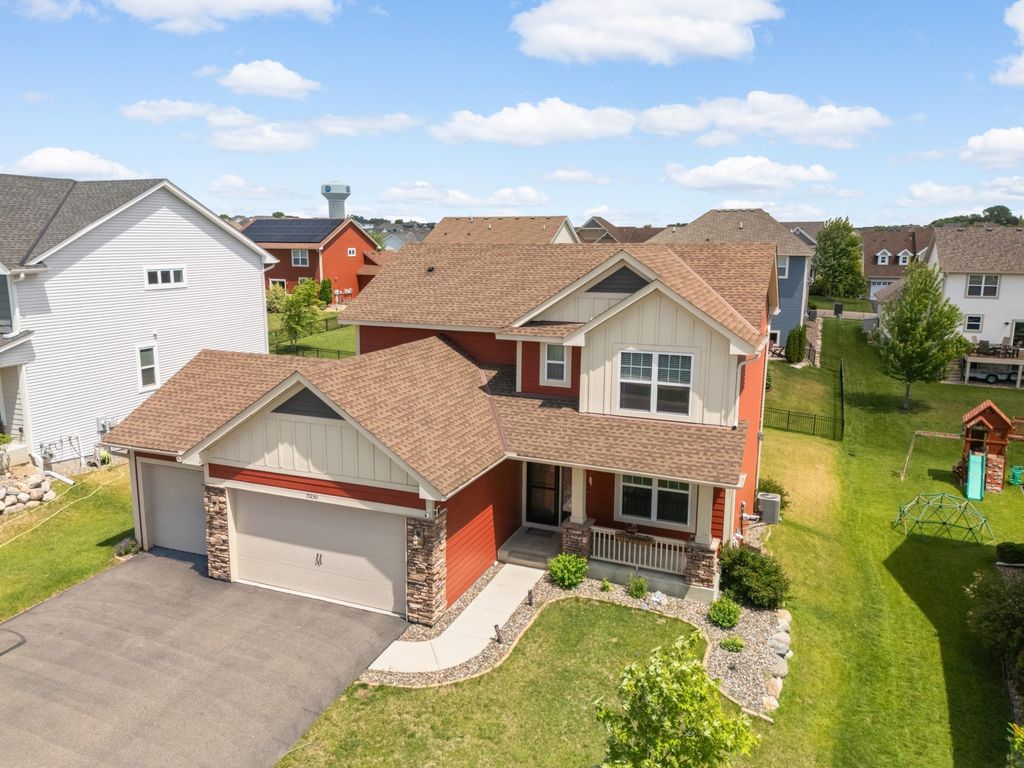 19250 Indora Trail, Lakeville, MN 55044