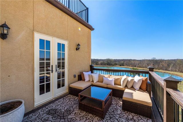 2343 N 600th Road, Edgerton, KS 66021