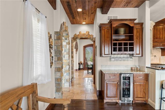 2343 N 600th Road, Edgerton, KS 66021