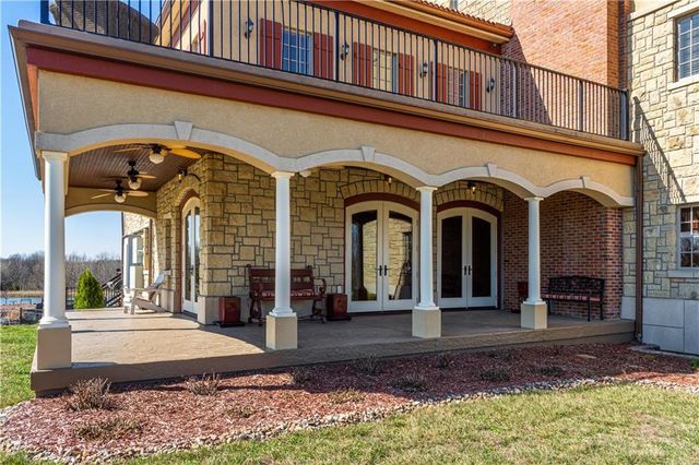 2343 N 600th Road, Edgerton, KS 66021